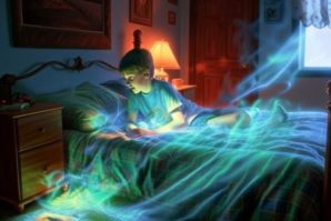 Как создать эффект свечения из-под кровати или дивана